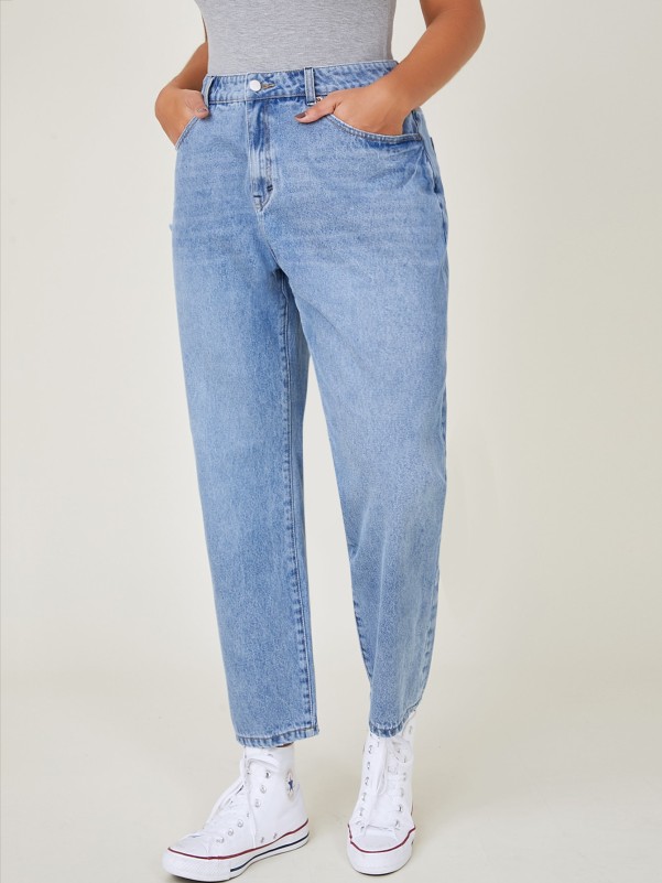 Plus High Waist Mom Cropped Jeans