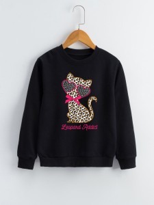 Girls Leopard And Letter Graphic Sweatshirt