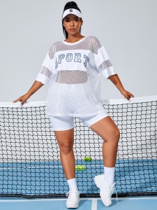 Plus Contrast Fishnet Letter Graphic Sports Tee