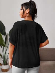 Plus Eyelet Sports Top Without Bra