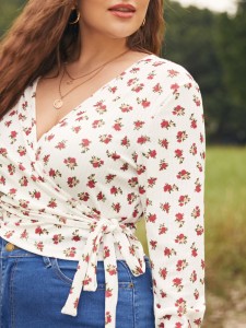 Plus Ditsy Floral Wrap Top