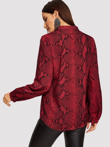 Loza women's snakeskin shirt with a lantern and a V-shaped neck