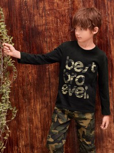 SHEIN Boys Camo Letter Print Tee