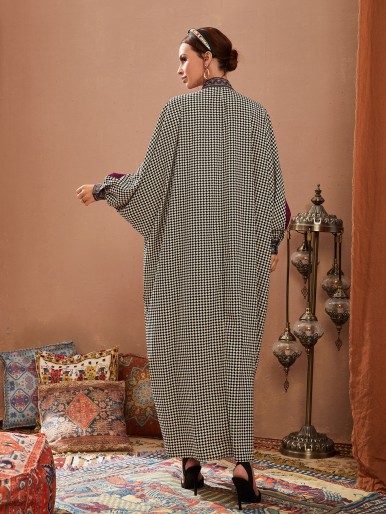 SHEIN Najma V-neck Baroque and Geo Print Colorblock Kaftan Dress