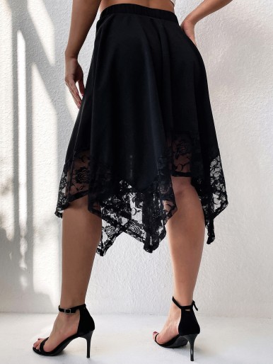 Plus Contrast Floral Lace Asymmetrical Hem Skirt