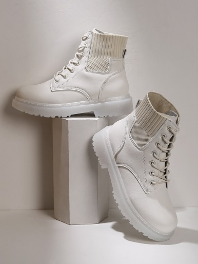 Boots cream color with laces