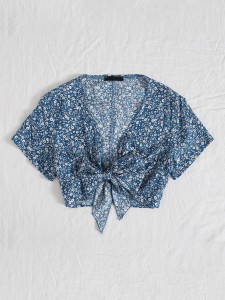 Plus Tie Front Ditsy Floral Crop Top