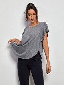 Batwing Sleeve Solid Sports Tee