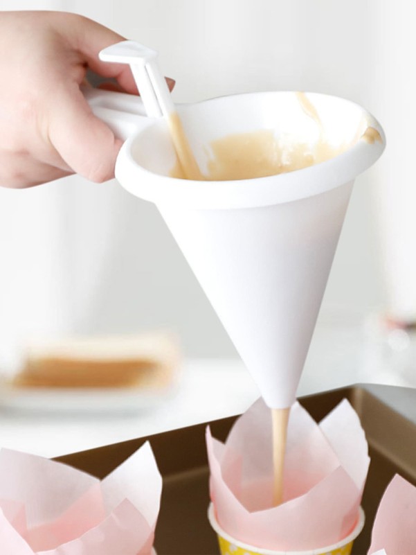 Cream Liquid Funnel Dispenser