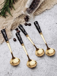 1pc Rose Carving Spoon