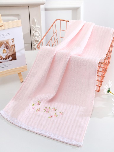 1pc Embroidered Flower Face Towel
