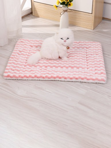 Striped Pattern Pet Bed