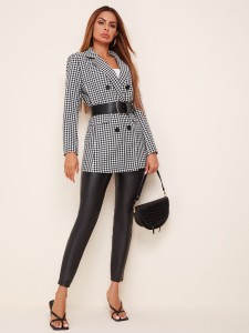 Notched Collar Buttoned Front Gingham Blazer Without Belt