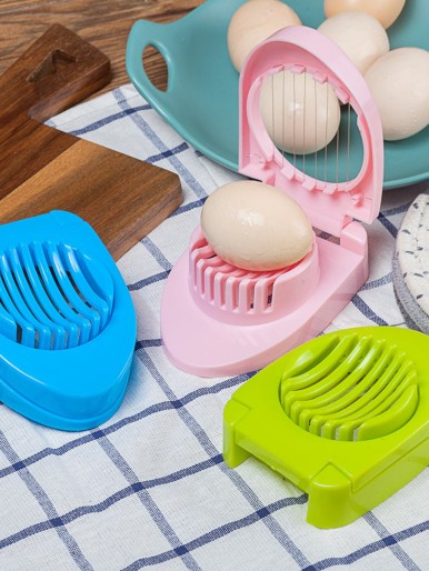 1pc Random Color Egg Cutter