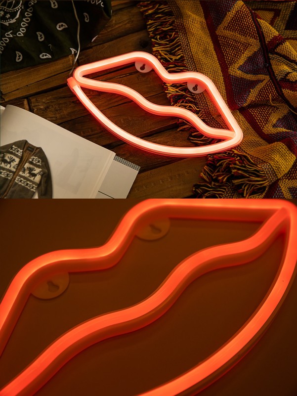 Lip Shaped Neon Light