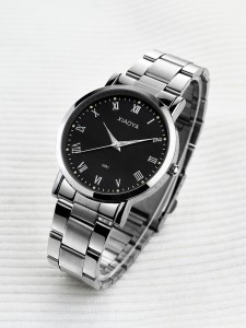 Men Round Pointer Quartz Watch