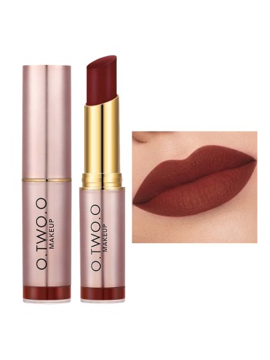 Long-wearing Matte Lipstick 10