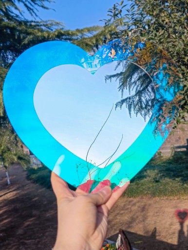 1pc Heart Shaped Mirror Wall Sticker