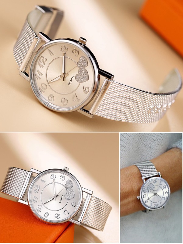 1pc Heart Pattern Dial Quartz Watch& 4pcs Bracelet