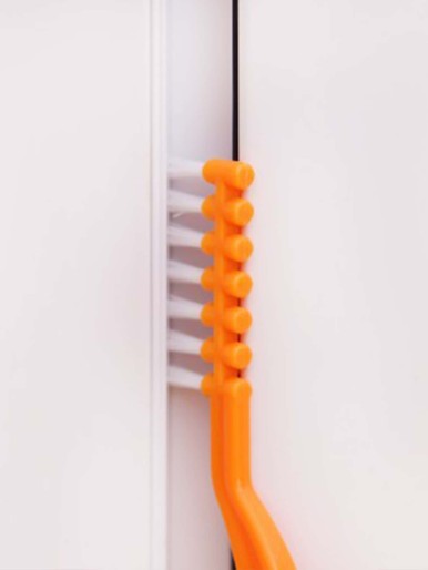 1pc Multifunction Gap Cleaning Brush