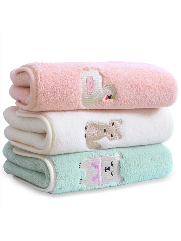 1pc Cartoon Embroidery Random Face Towel