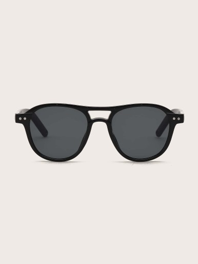 Kids Rivet Decor Flat Top Sunglasses