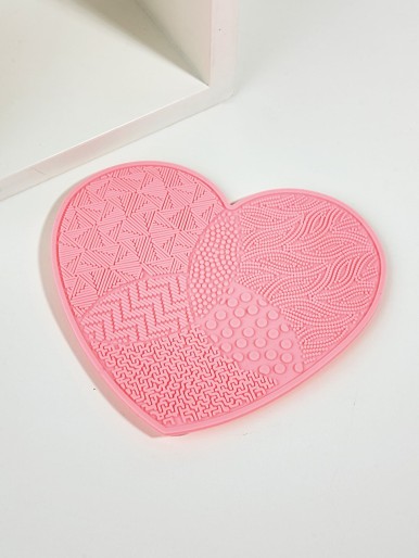 1pc Heart Shaped Makeup Brush Cleaning Tool