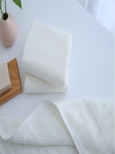 1pc Solid Color Towel