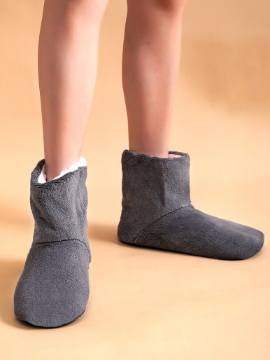 Minimalist Wide Fit Slipper Boots