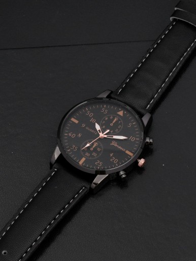 Men Round Pointer Quartz Watch