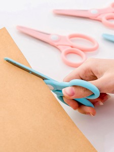 1pc Random Color Scissors