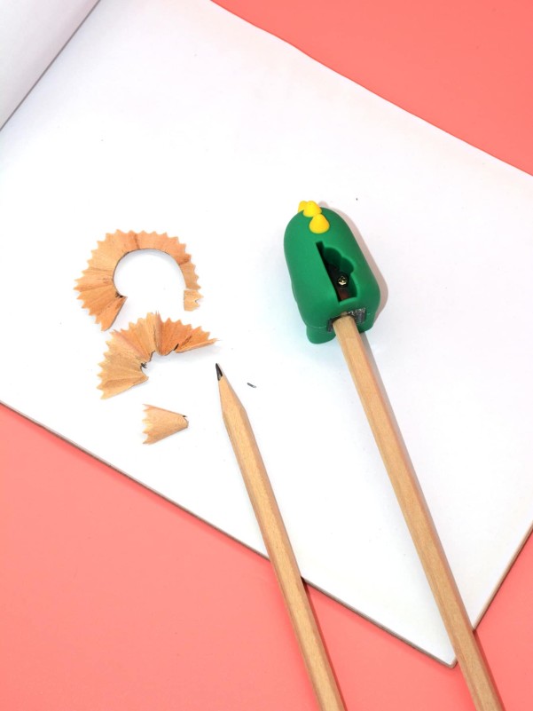 1pc Animal Shaped Random Sharpener