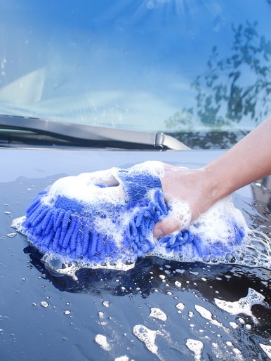 فرشاة تنظيف السيارة
