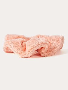 BASIC LIVING Microfiber Workout Hair Drying Towel Scrunchie Coral Fleece-Peach Blush