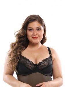 Plus Floral Lace Underwire Bra