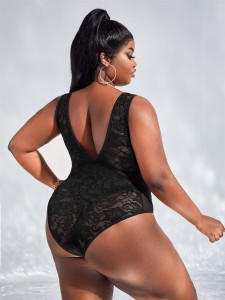 SHEIN SXY Plus Contrast Lace Backless Bodysuit