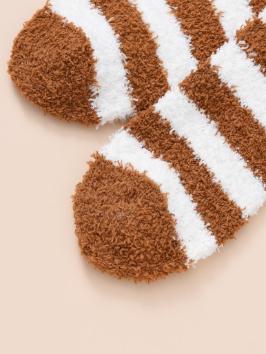 Men Striped Fuzzy Socks