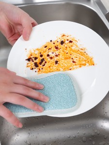 1 قطعة فرشاة تنظيف غسل الصحون بلون عشوائي