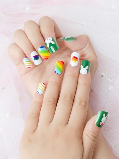 24pcs Kids Cartoon Graphic Fake Nail