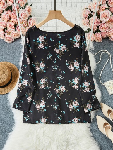 Plus Floral Print Half Button Blouse