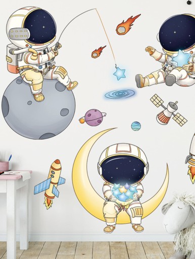 2sheets Kids Astronaut Print Wall Sticker