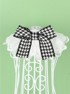 Houndstooth Pattern Pet Bow