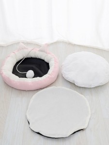 Colorblock Cat Bed
