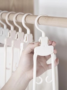 1pc Collapsible Hanger