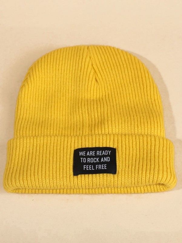 Men Slogan Patched Knit Beanie