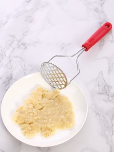 Long Handle Potato Masher