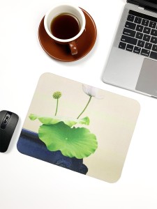 Lotus Leaf Print Mouse Pad