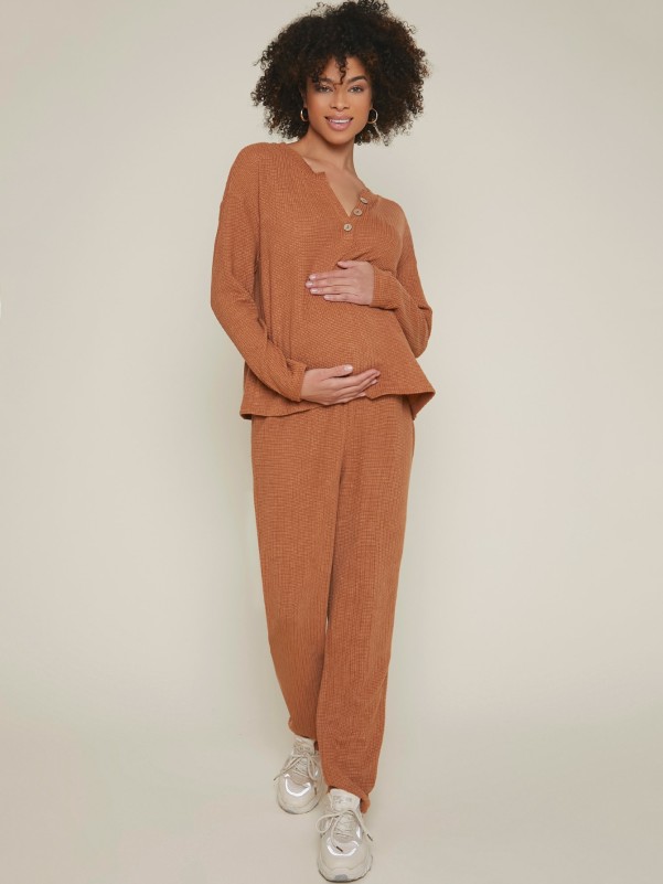 Maternity Half Placket Solid Tee & Pants Set