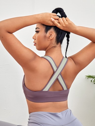 Plus Criss Cross High Support Sports Bra