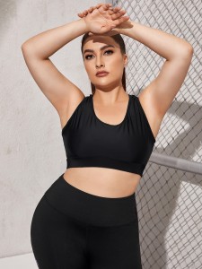 Plus Cut Out Back Colorblock Sports Bra